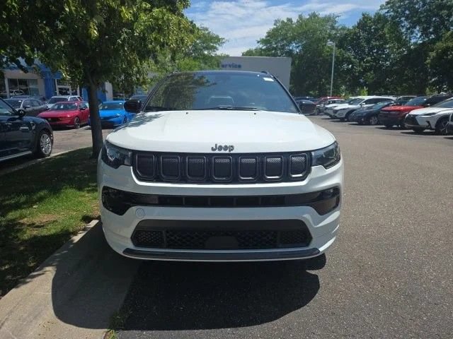 Used 2022 Jeep Compass High Altitude AWD/4WD image 12