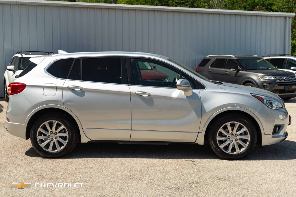 Used 2019 Buick Envision Essence FWD image 4