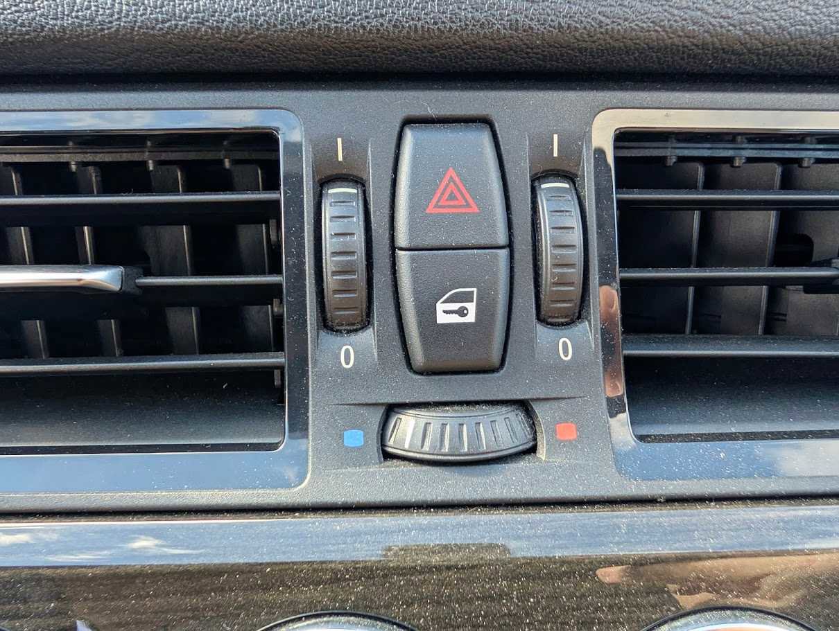 Used 2015 BMW Z4 sDrive28i image 31