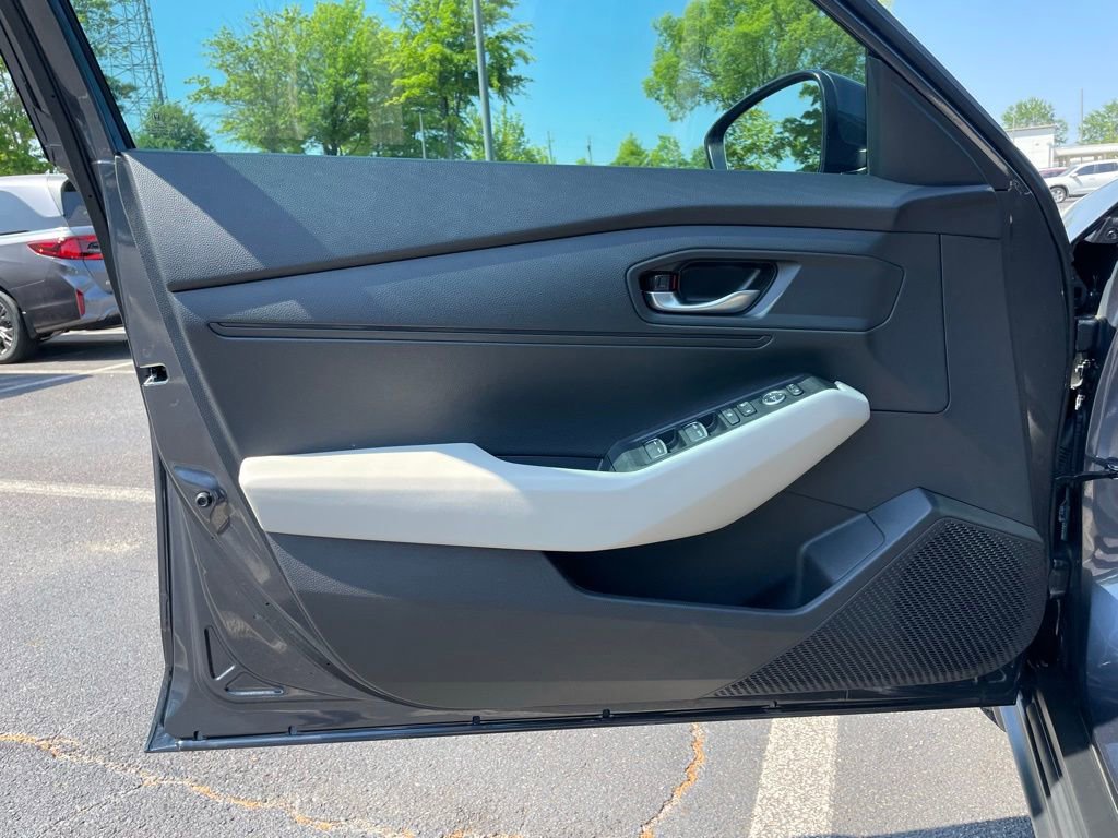 Certified 2025 Honda Accord LX image 23