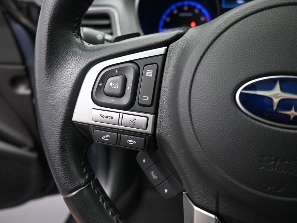 Used 2017 Subaru Legacy 2.5i Premium image 3