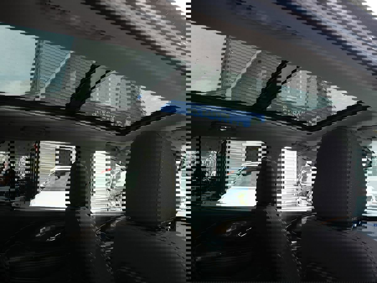 Used 2020 GMC Terrain SLE w/ Driver Convenience Package image 26