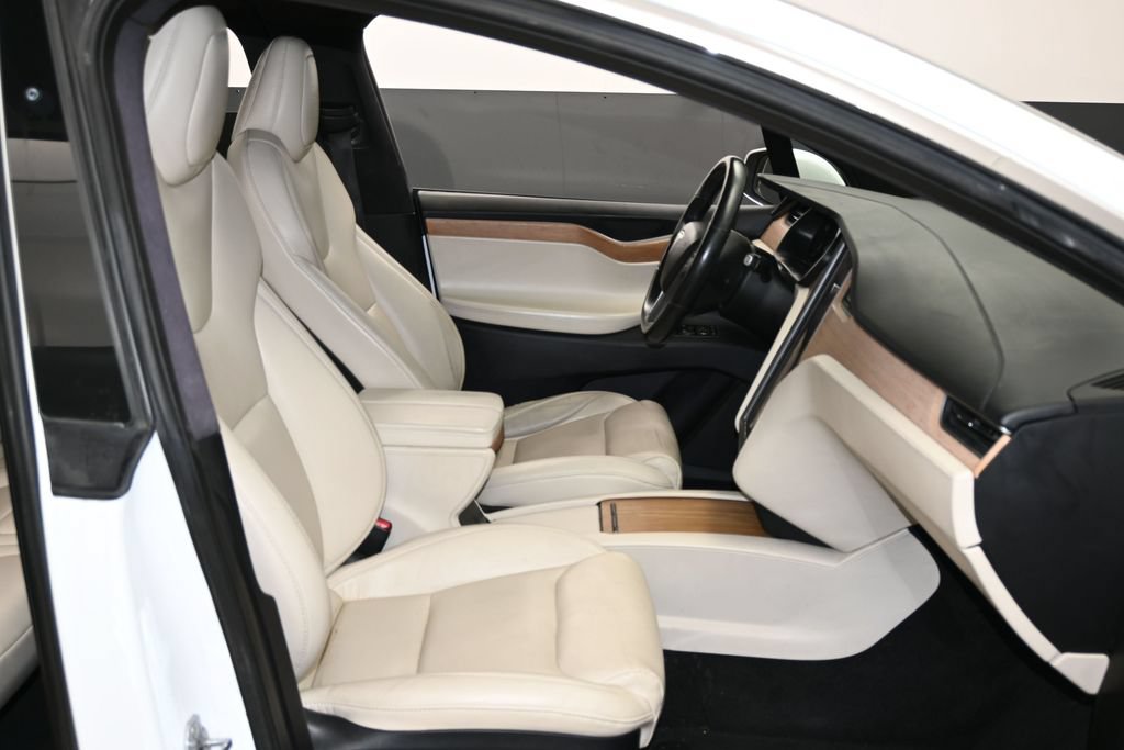 Used 2021 Tesla Model X Long Range AWD/4WD image 40