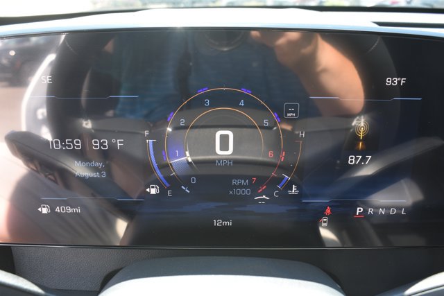 New 2026 Chevrolet Traverse LT w/ Driver Confidence Package FWD image 23
