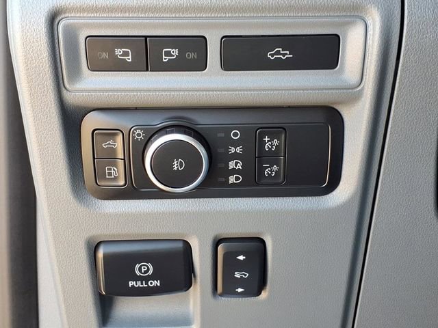 Certified 2022 Ford F150 Lariat w/ Equipment Group 502A High image 17