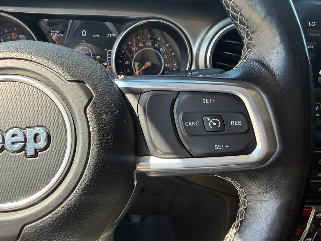Used 2020 Jeep Gladiator Overland AWD/4WD image 19
