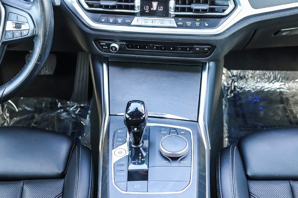 Used 2022 BMW 330i Sedan w/ Driving Assistance Package RWD image 13