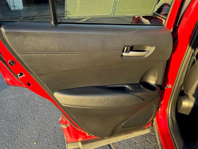 Used 2024 Toyota Corolla Cross XLE image 15