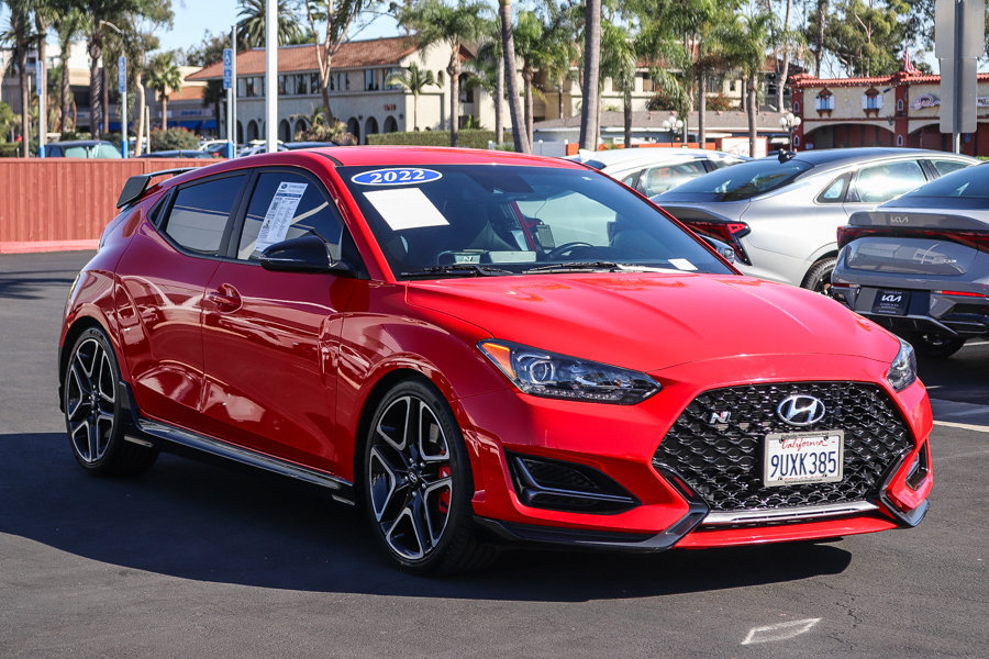 Used 2022 Hyundai Veloster N FWD image 3