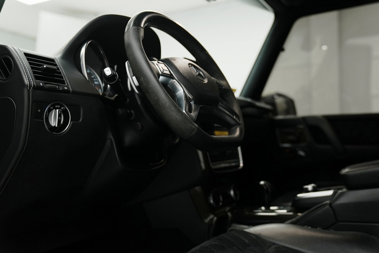 Used 2017 Mercedes-Benz G 550 Squared image 21