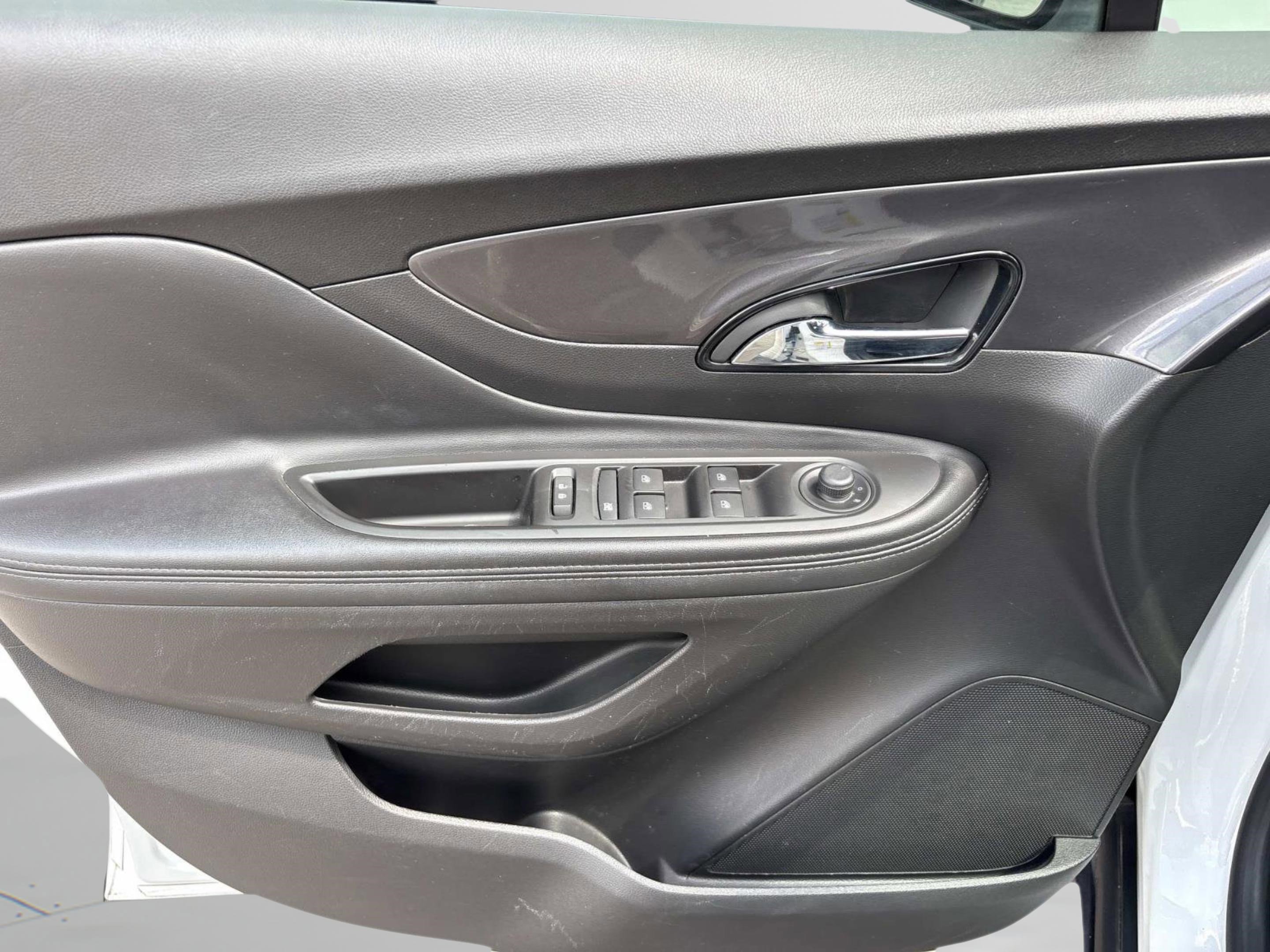 Used 2019 Buick Encore Preferred w/ Safety Package image 22