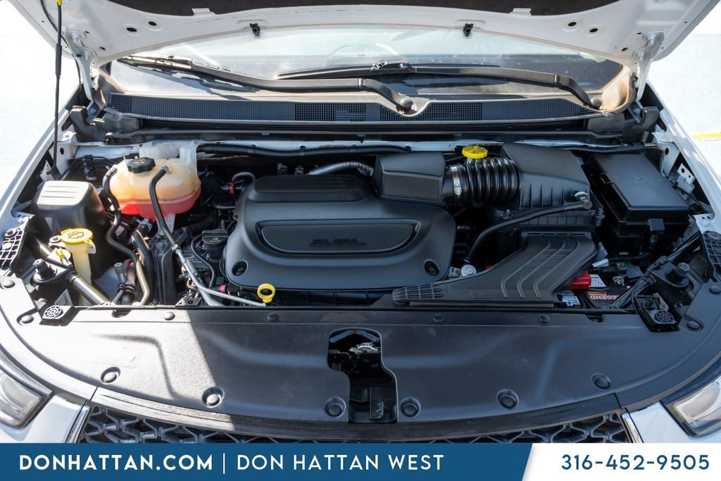 Used 2022 Chrysler Pacifica Touring-L image 41