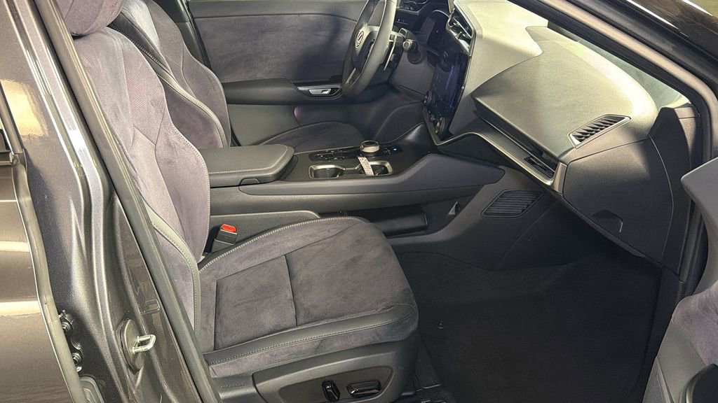 Used 2023 Lexus RZ 450e Premium w/ Accessory Package (Z1) AWD/4WD image 8