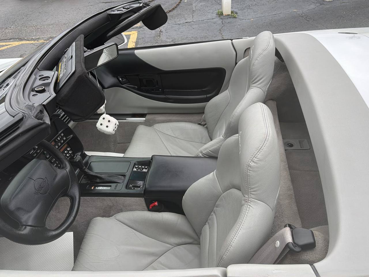 Used 1996 Chevrolet Corvette Convertible RWD image 15