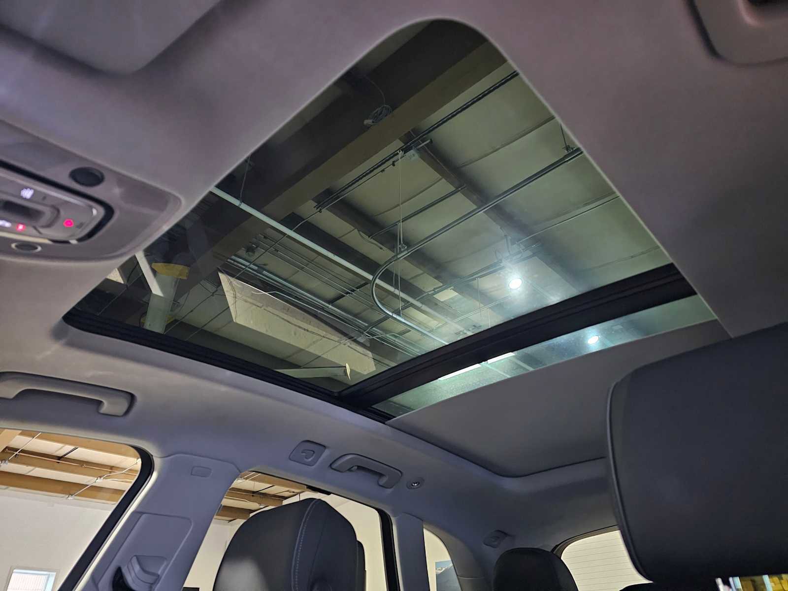 Used 2022 Audi Q5 e Premium Plus w/ Premium Plus Package image 24