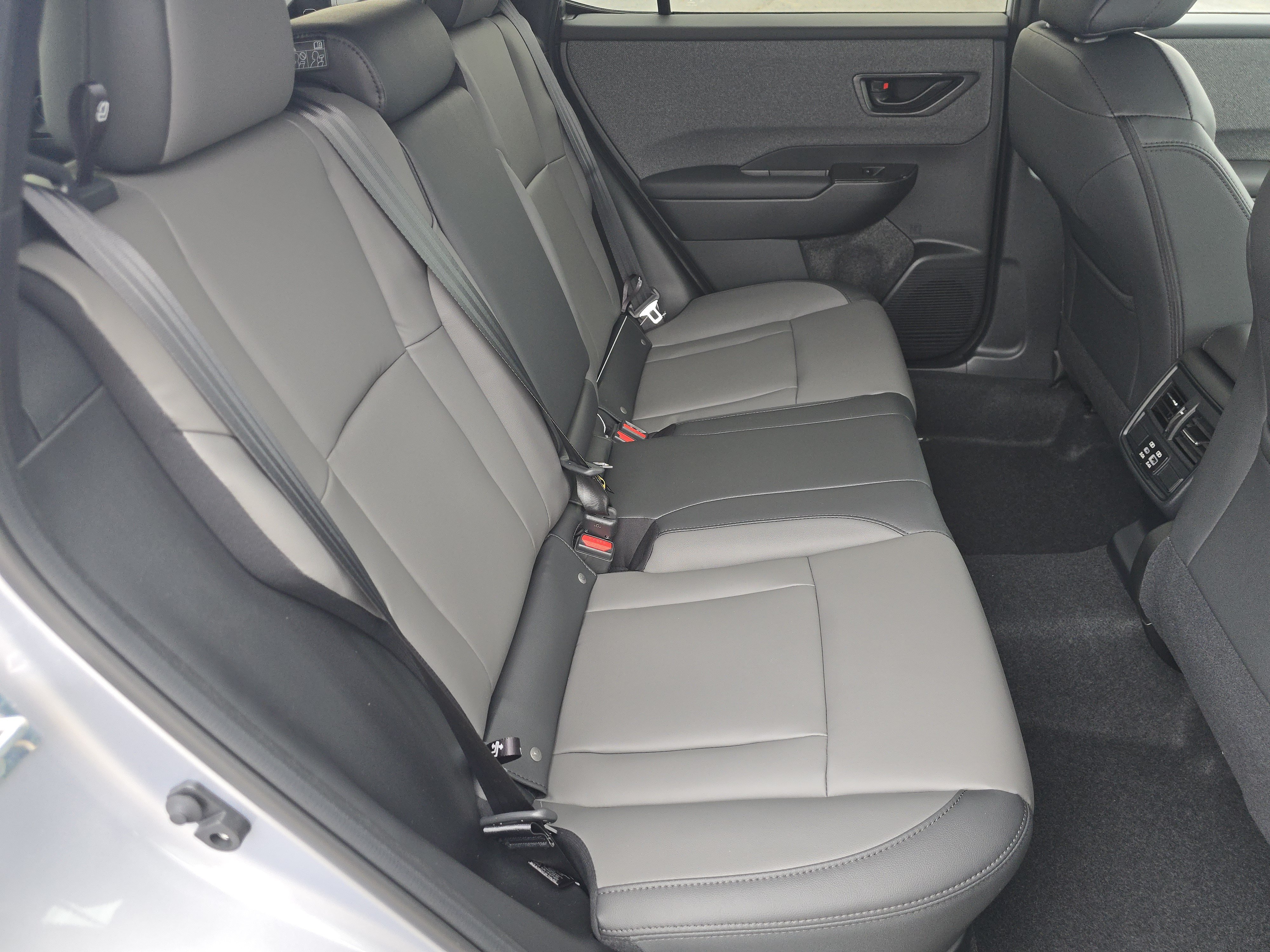 New 2026 Subaru Outback Premium AWD/4WD image 18