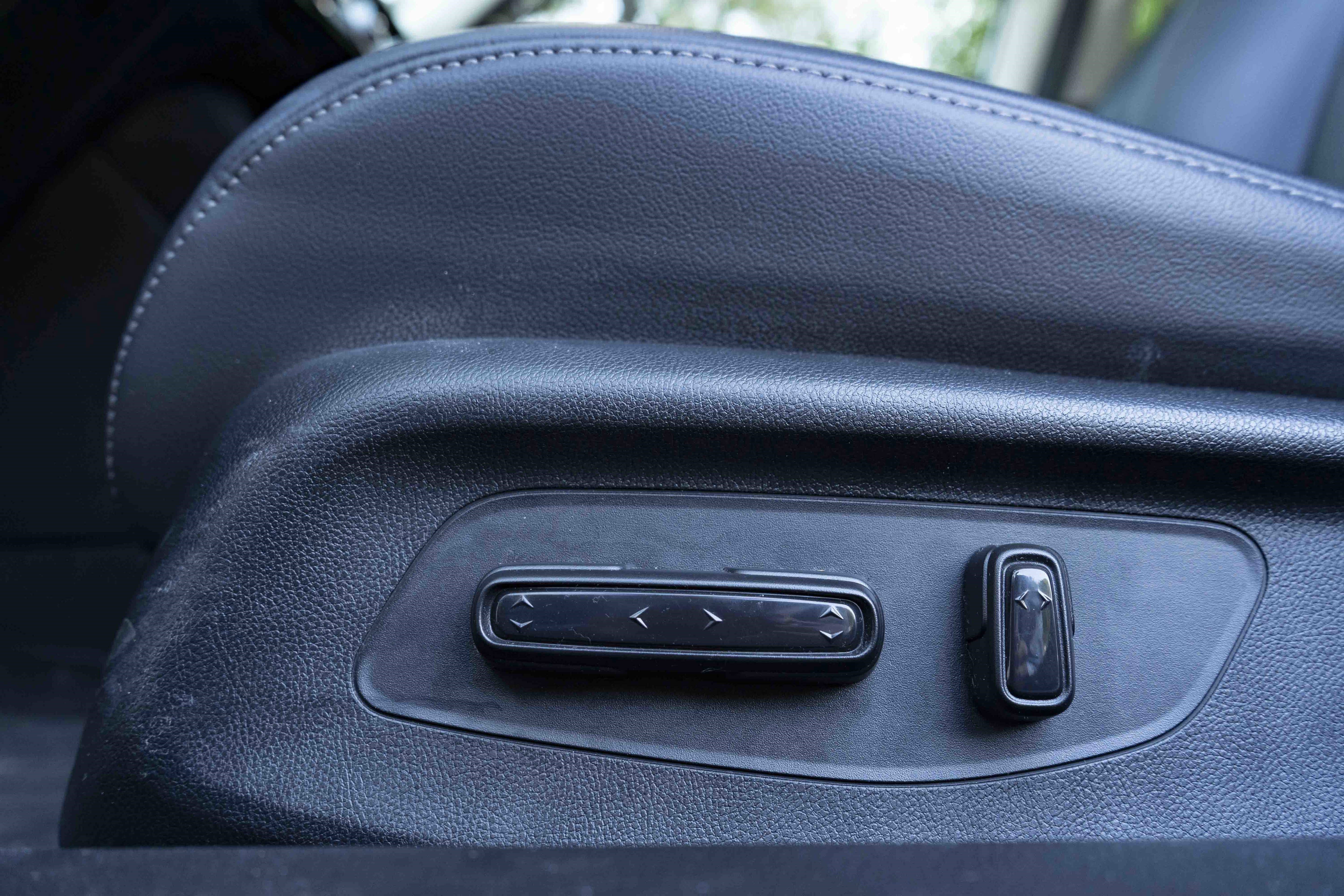 Used 2023 Honda Civic EX-L image 40