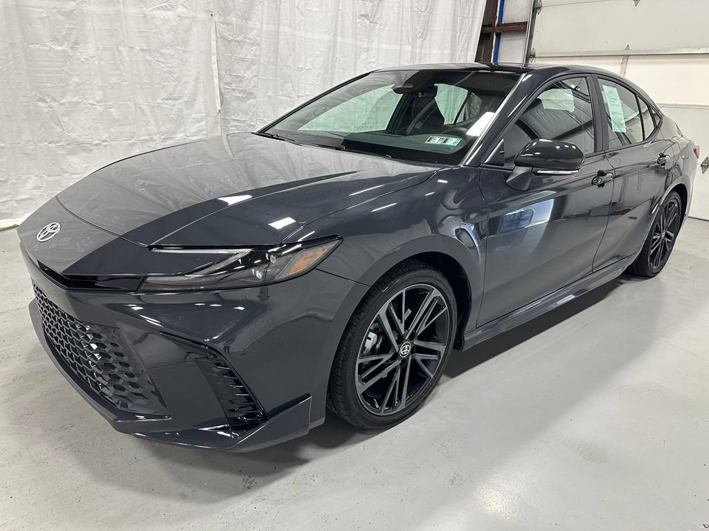 Used 2026 Toyota Camry XSE FWD image 3