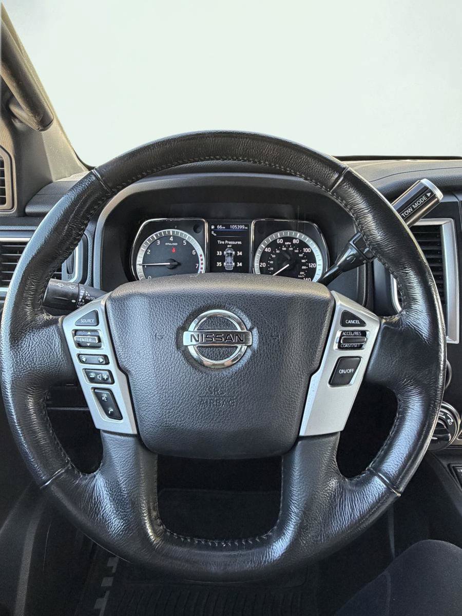 Used 2019 Nissan Titan SV w/ SV Convenience Package AWD/4WD image 6
