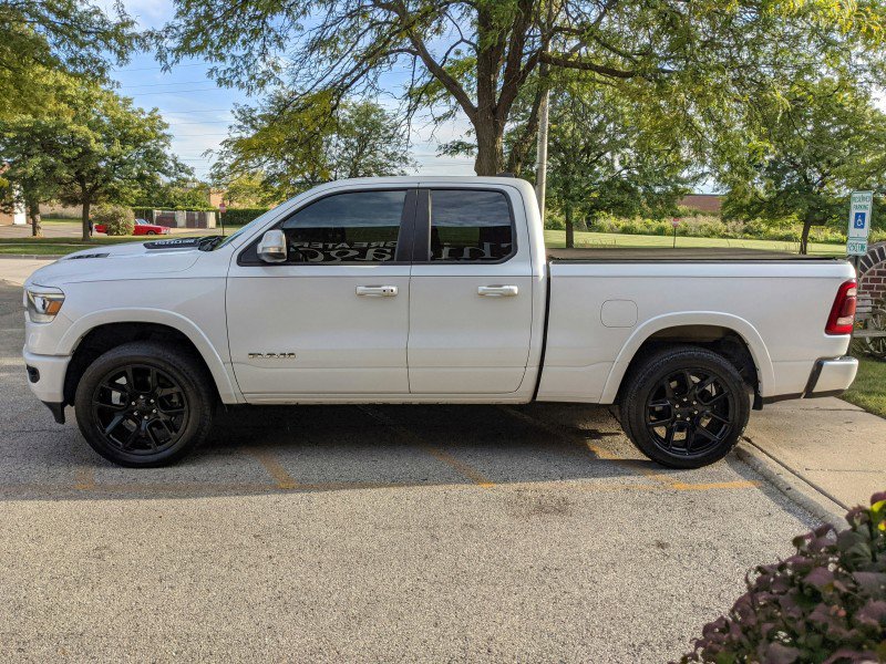 Used 2019 RAM 1500 Laramie w/ Sport Appearance Package image 5