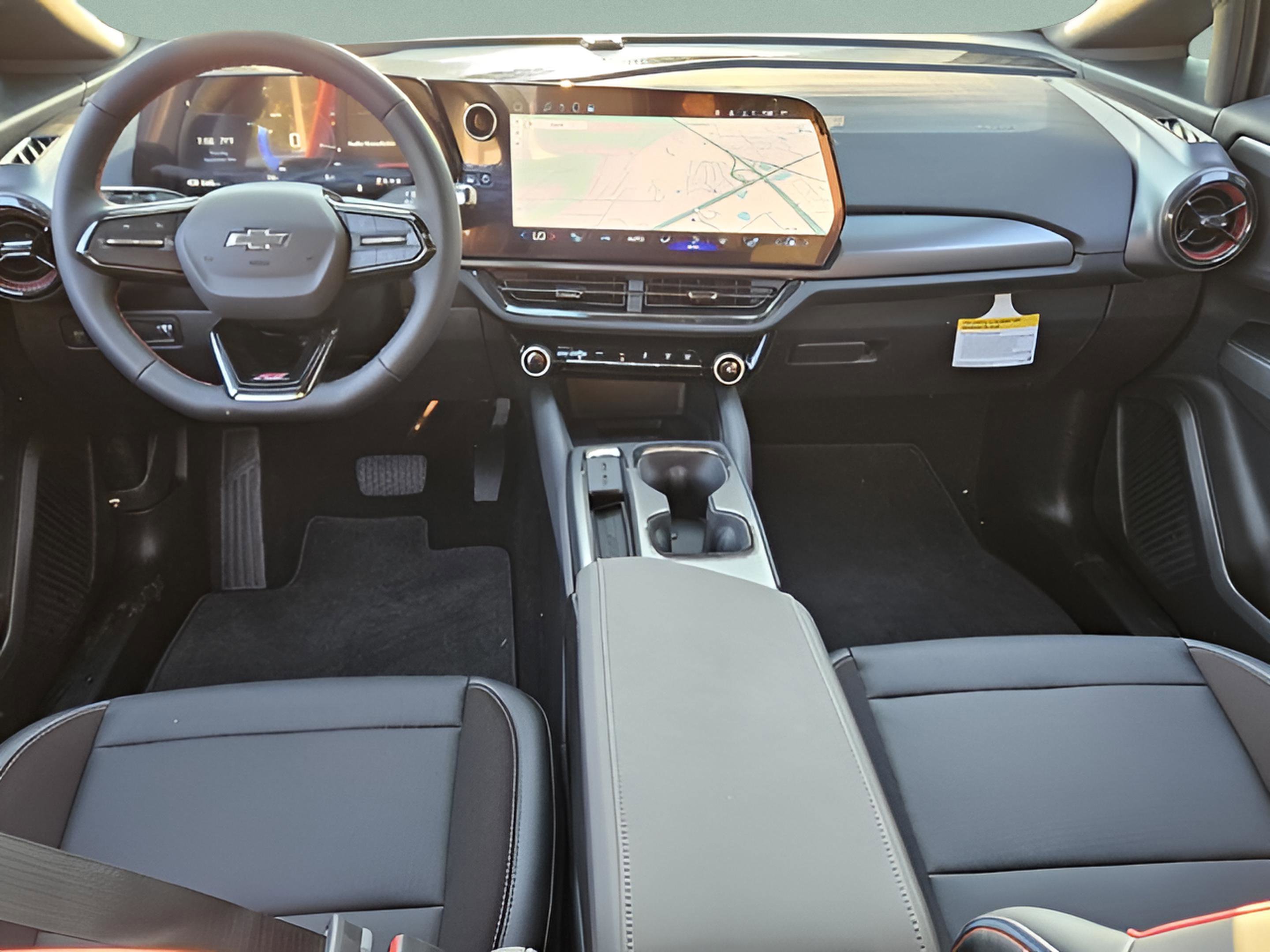 New 2025 Chevrolet Equinox EV RS image 16