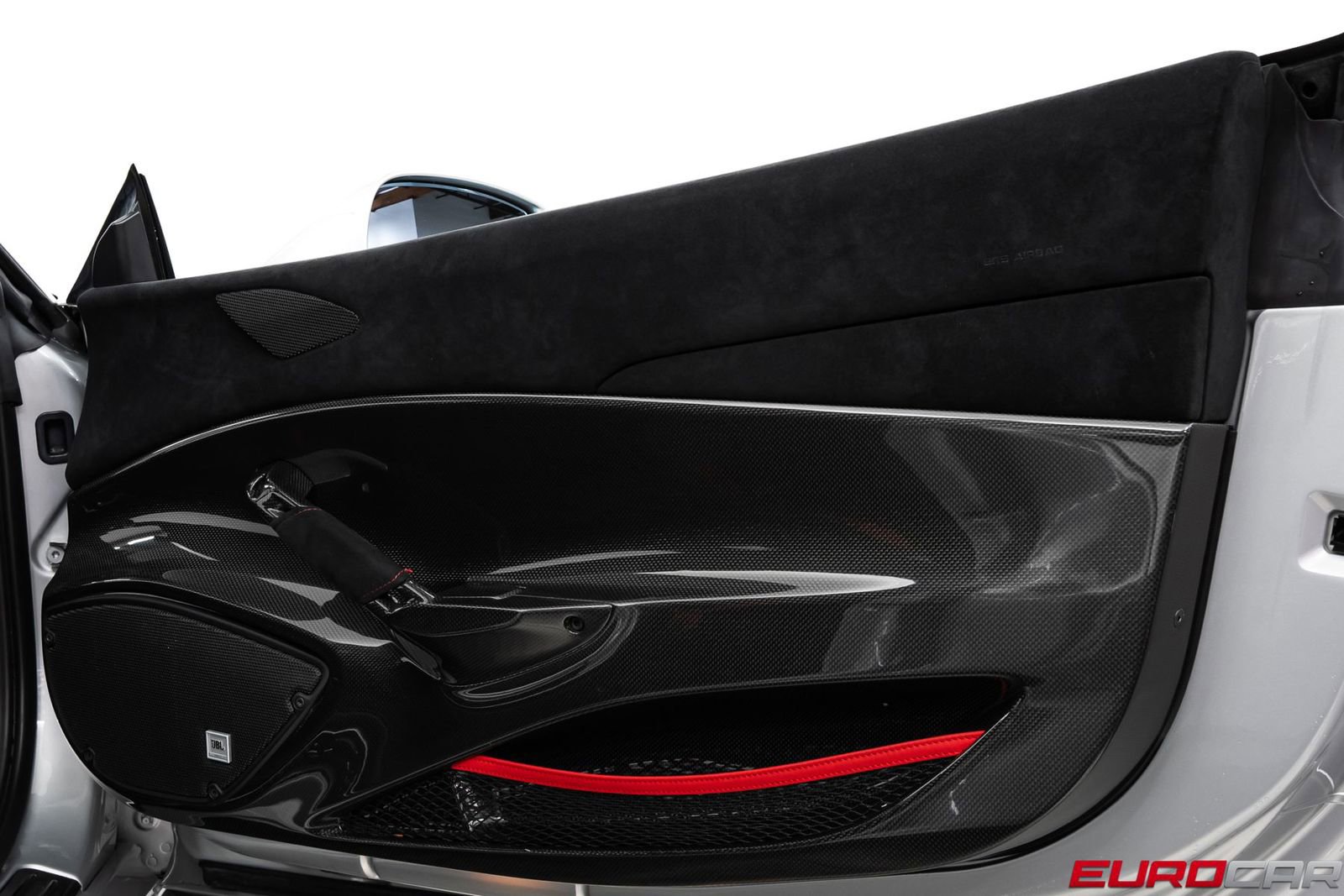 Used 2020 Ferrari 488 Pista *HUGE CARBON INTERIOR OPTIONS image 28