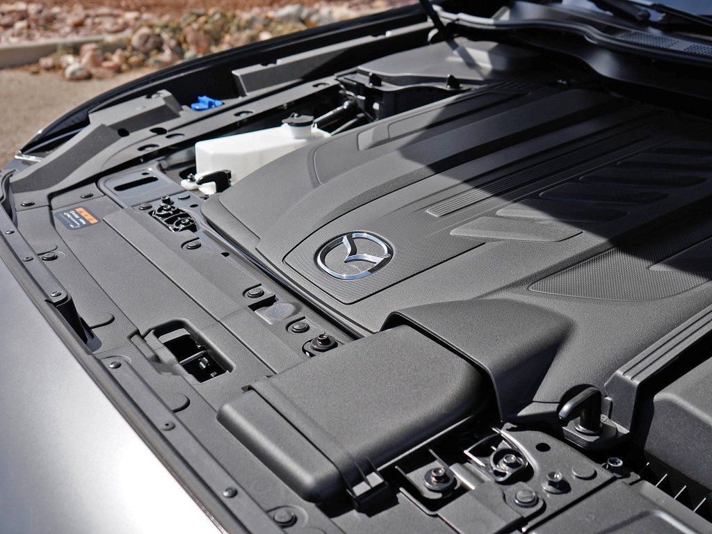 New 2026 MAZDA CX-90 3.3 Turbo w/ Premium Plus Pkg image 6