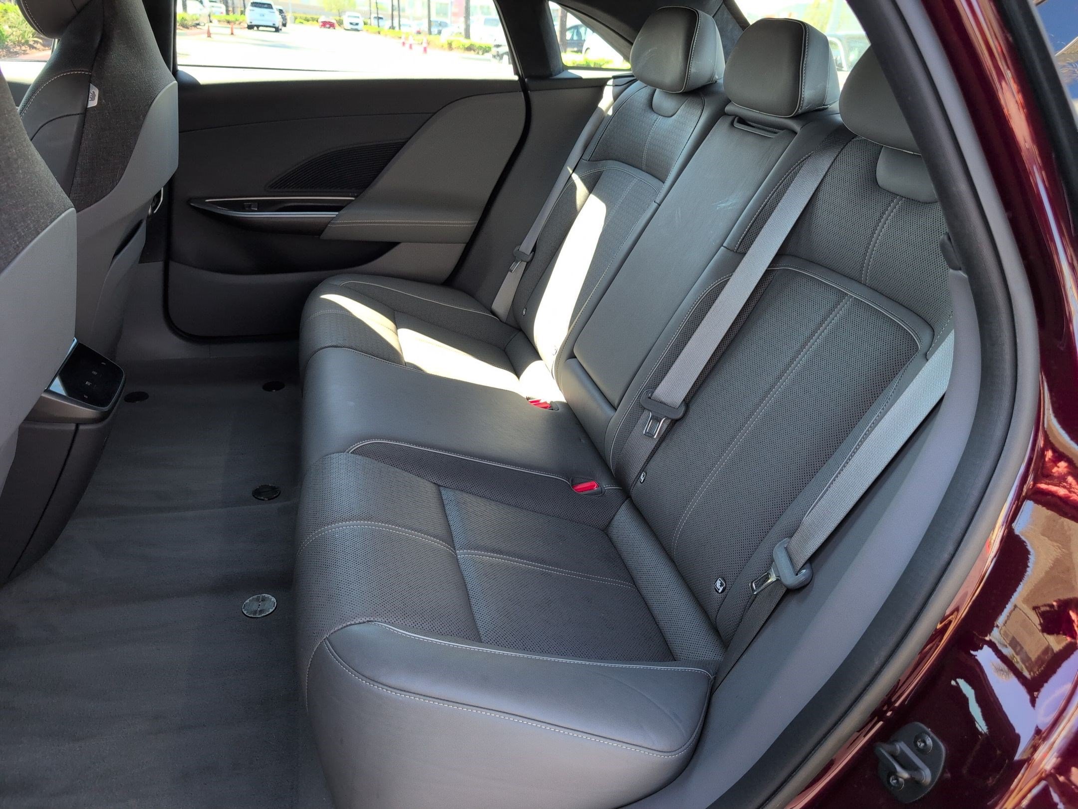 Used 2024 Lucid Air Grand Touring AWD/4WD image 30