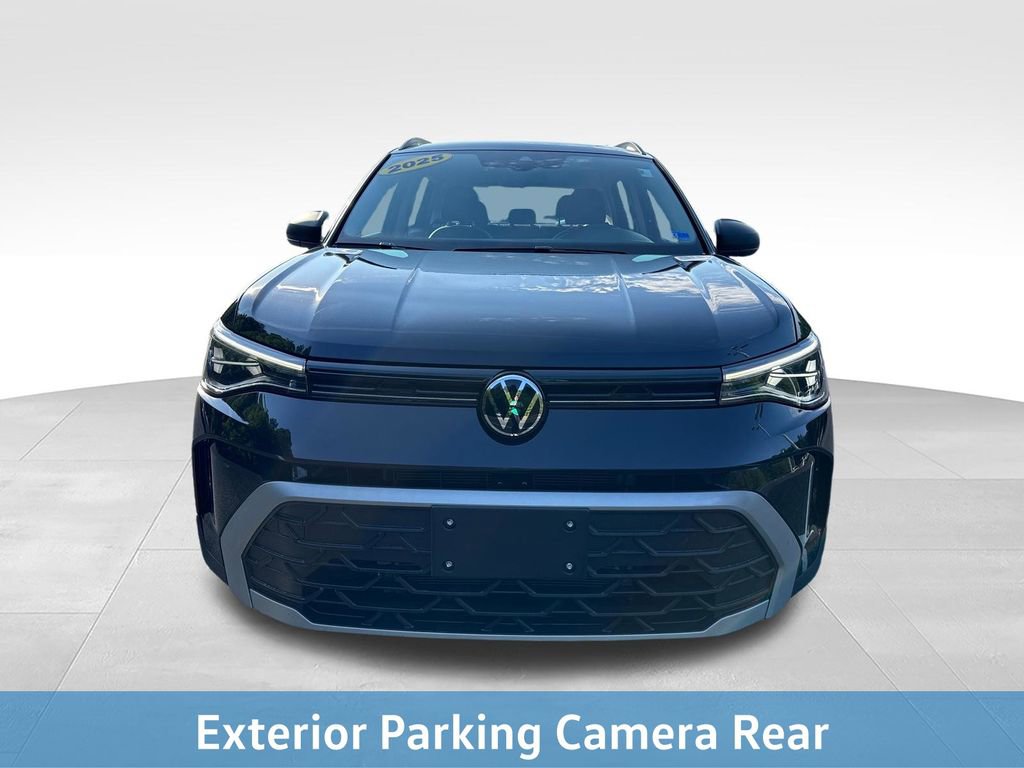 Used 2025 Volkswagen Taos S FWD image 11