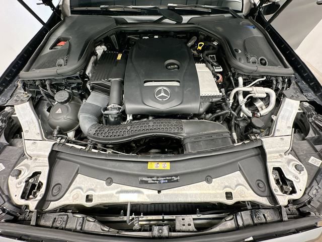 Used 2017 Mercedes-Benz E 300 4MATIC w/ Premium 2 Package image 27