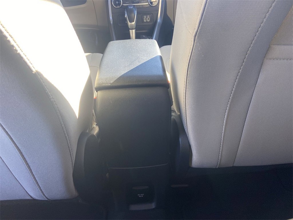 Used 2022 Ford EcoSport SE w/ SE Convenience Package image 22