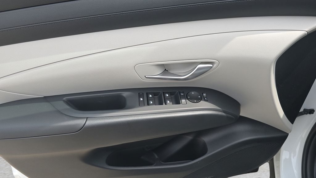 New 2026 Hyundai Tucson SEL Plus AWD/4WD image 16