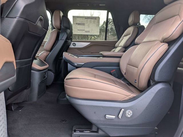 New 2026 Lincoln Navigator L Black Label image 11
