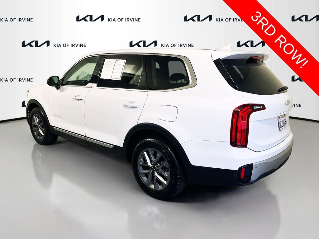 Certified 2024 Kia Telluride LX FWD image 6