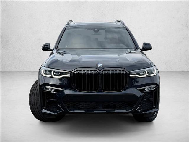 Used 2021 BMW X7 xDrive40i w/ M Sport Package AWD/4WD image 2