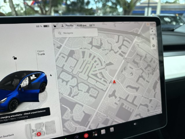 Used 2024 Tesla Model Y Long Range AWD/4WD image 18