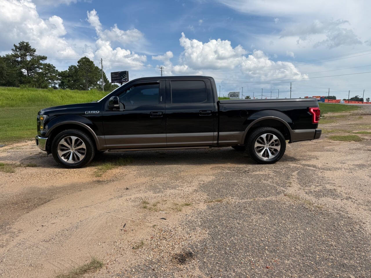 Used 2016 Ford F150 King Ranch w/ Equipment Group 601A Luxury RWD image 2