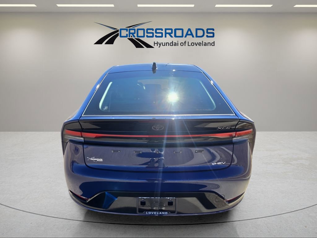 Used 2024 Toyota Prius XLE image 4