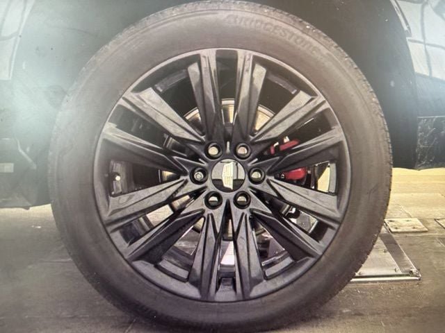 Used 2022 Cadillac Escalade Sport w/ Touring Package AWD/4WD image 9