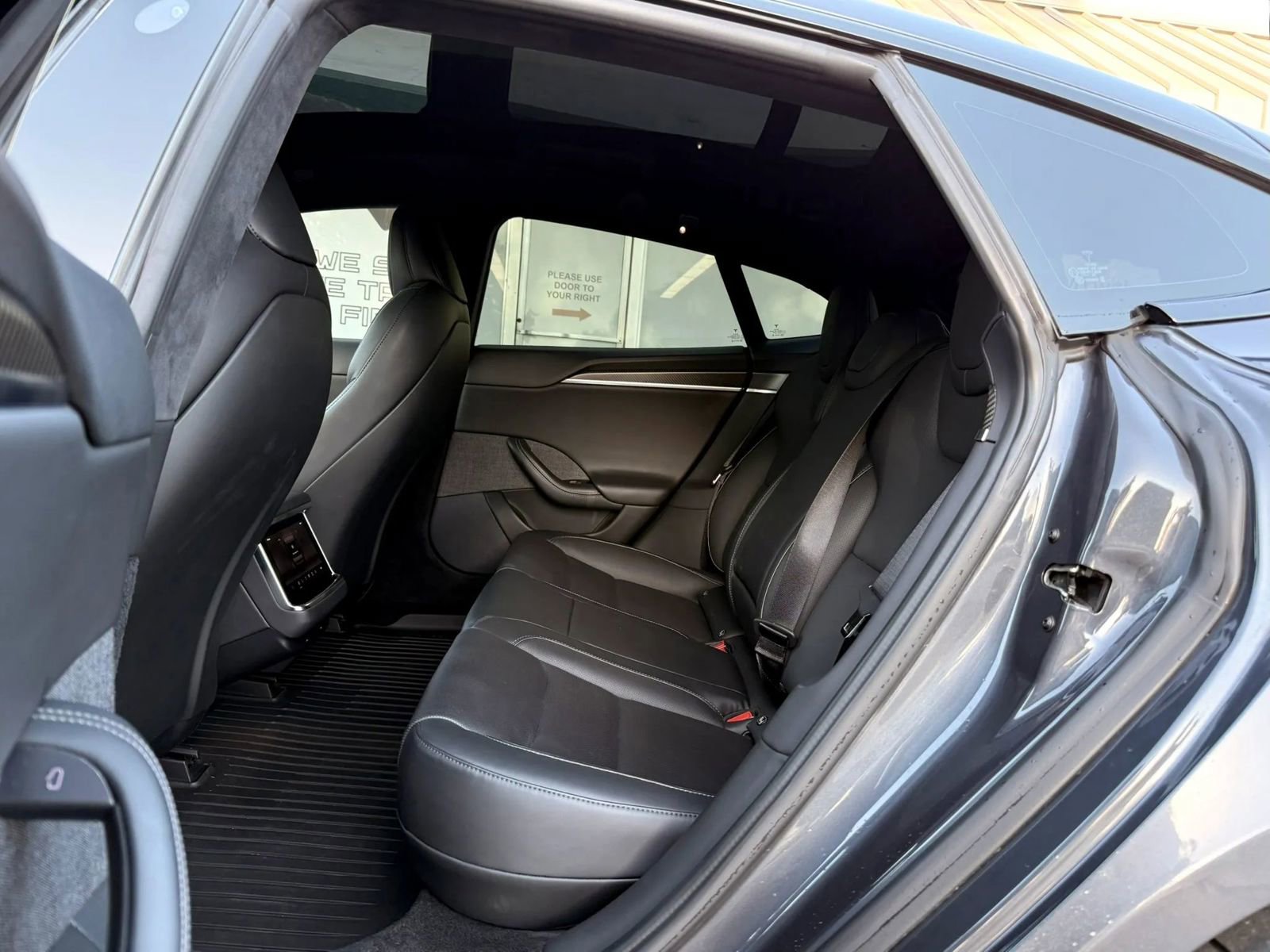 Used 2021 Tesla Model S Plaid AWD/4WD image 20