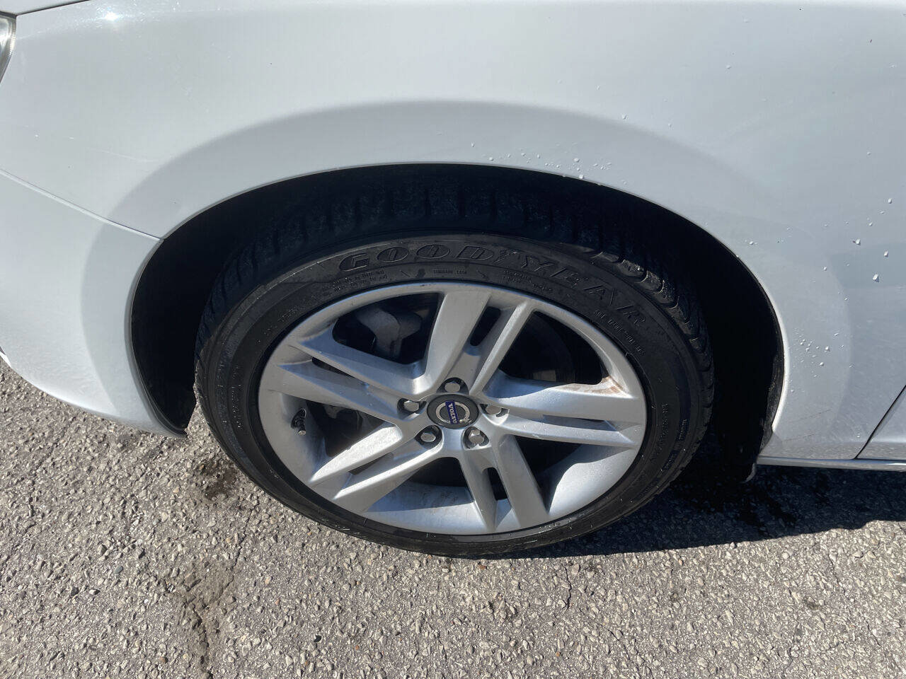 Used 2014 Volvo S60 T5 image 16