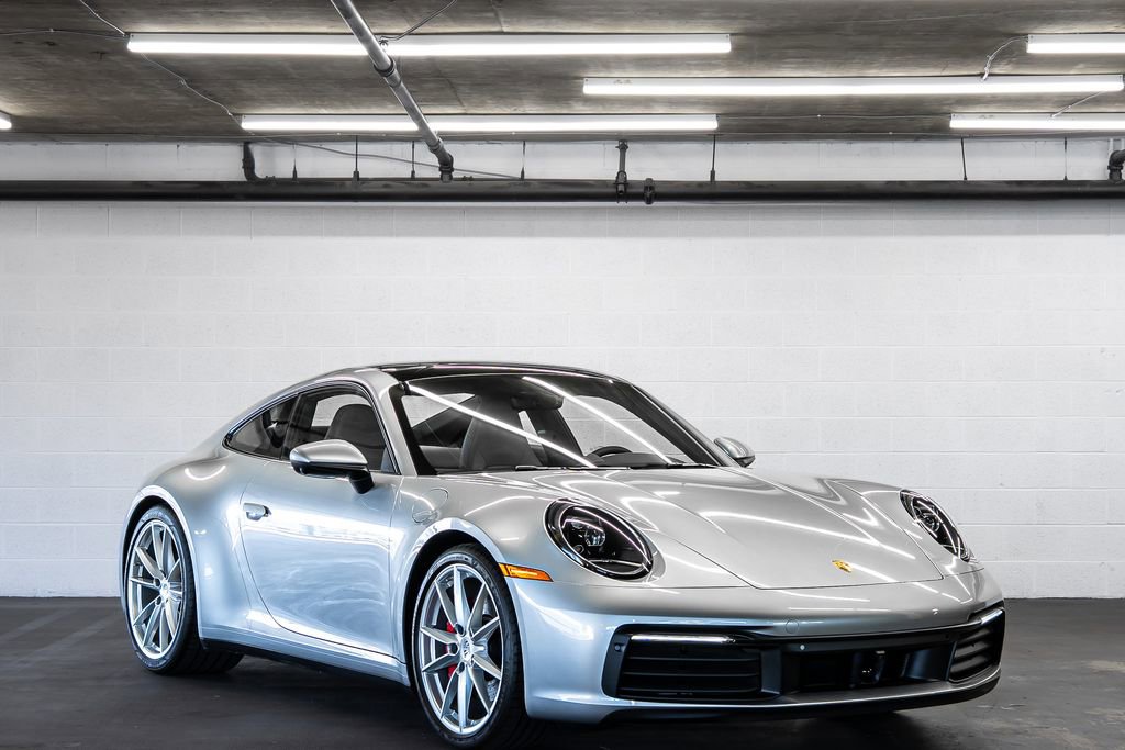 Used 2024 Porsche 911 Carrera 4S image 7