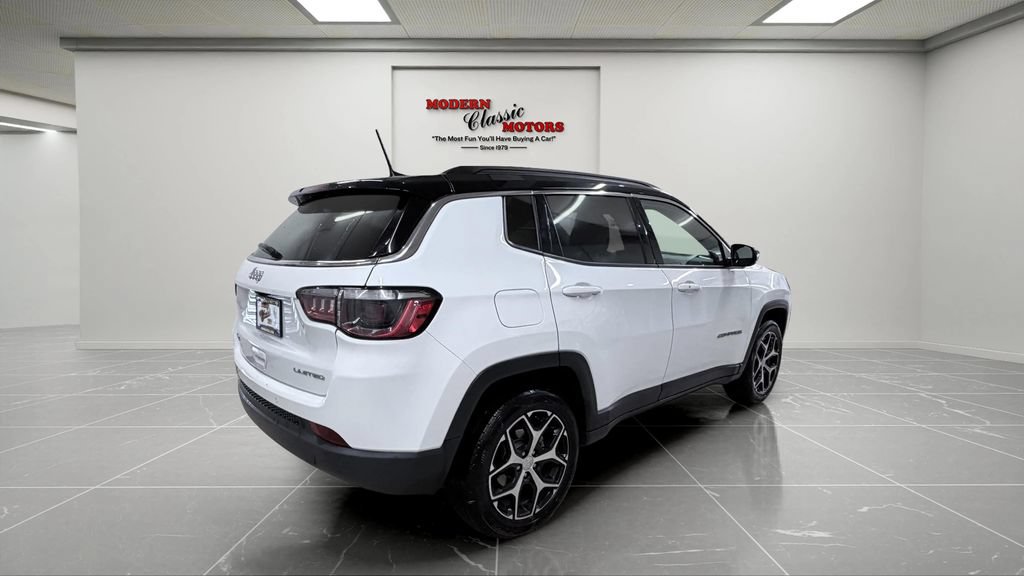 Used 2024 Jeep Compass Limited AWD/4WD image 7