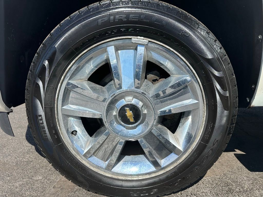 Used 2013 Chevrolet Silverado 1500 LTZ w/ LTZ White Diamond Edition image 27