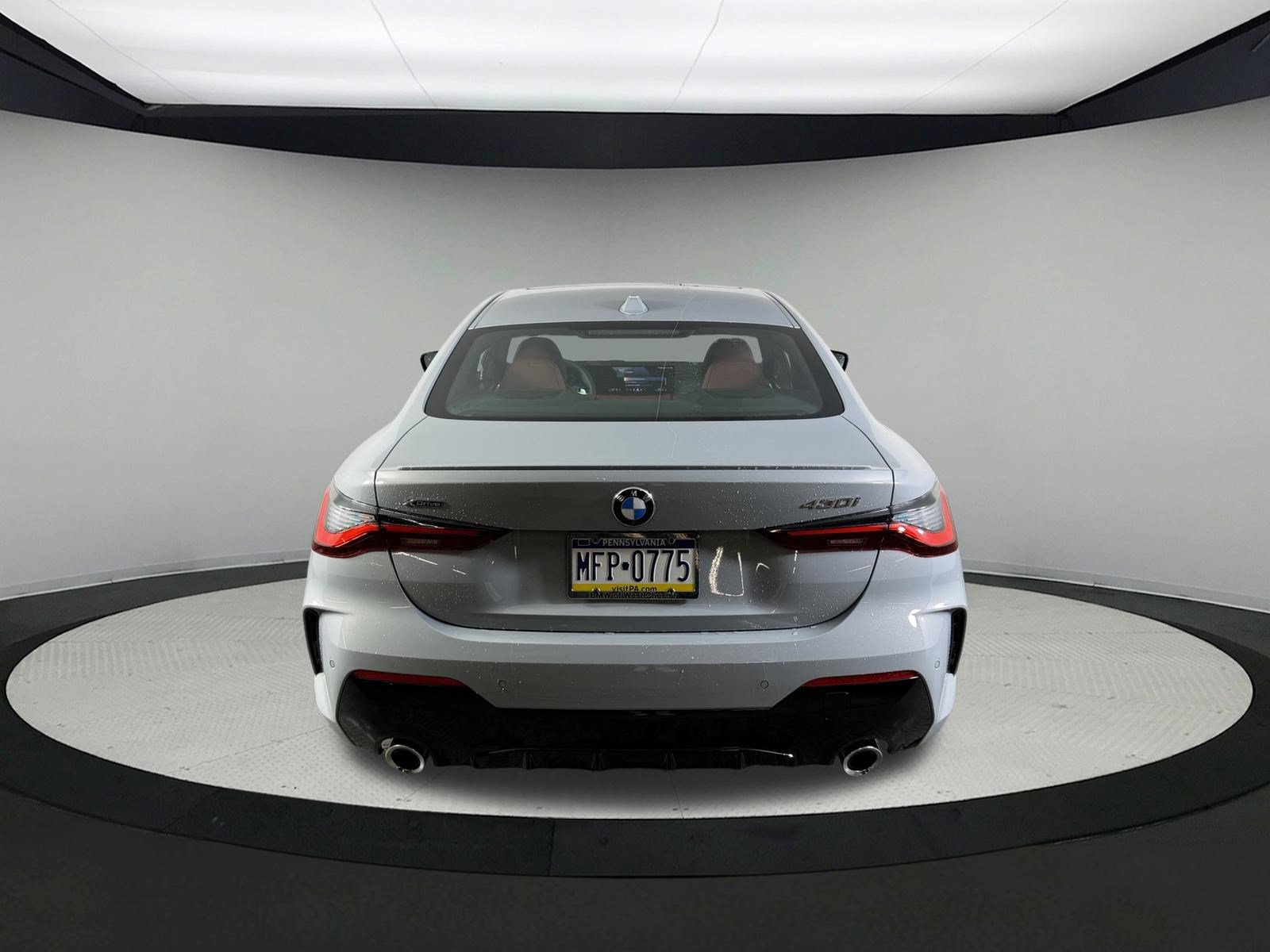 Used 2026 BMW 430i xDrive Coupe w/ M Sport Package AWD/4WD image 5