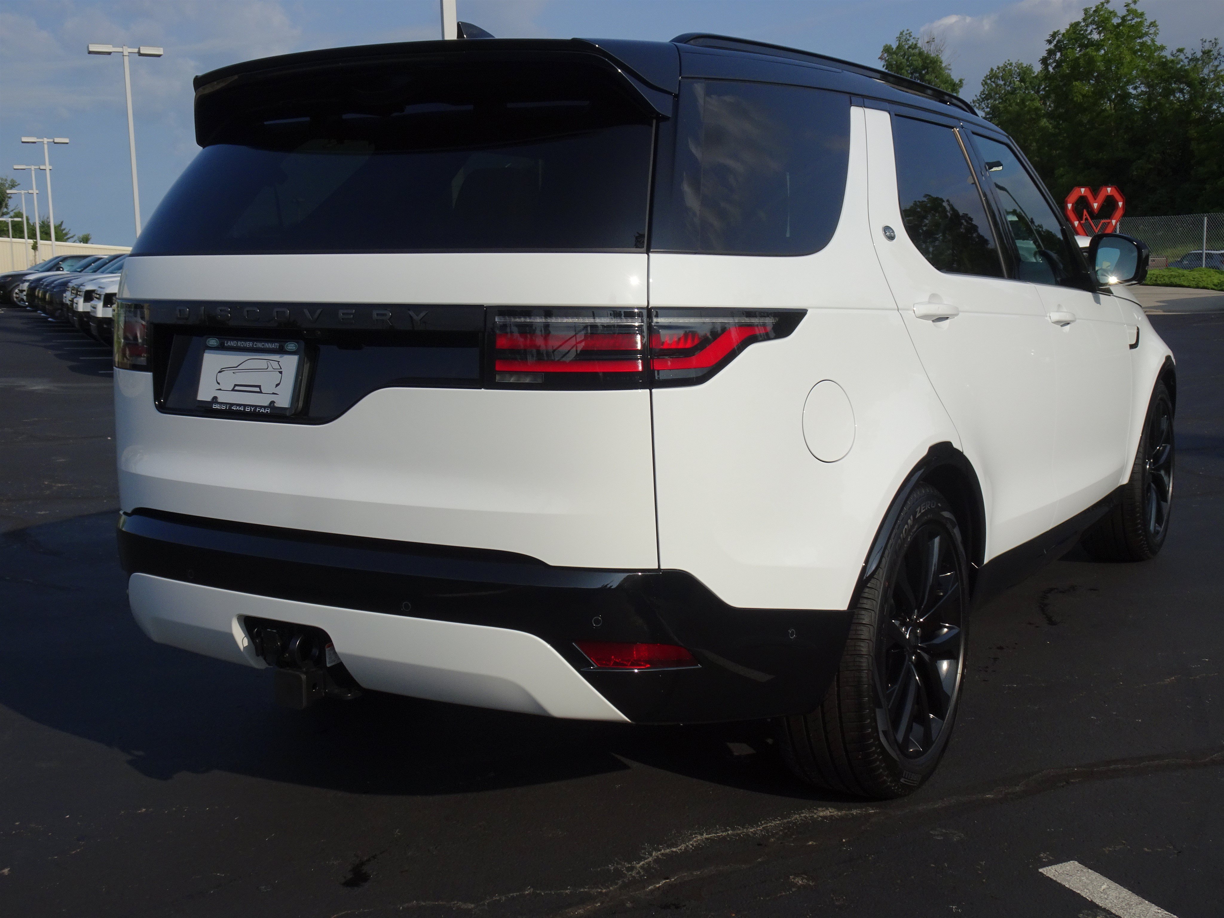 New 2026 Land Rover Discovery Dynamic SE AWD/4WD image 12