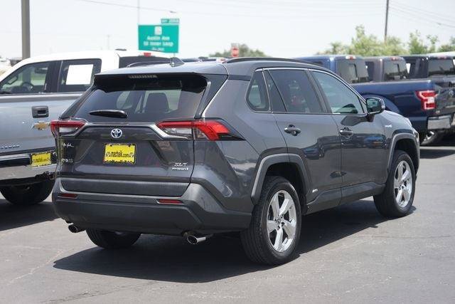 Used 2021 Toyota RAV4 XLE Premium AWD/4WD image 6
