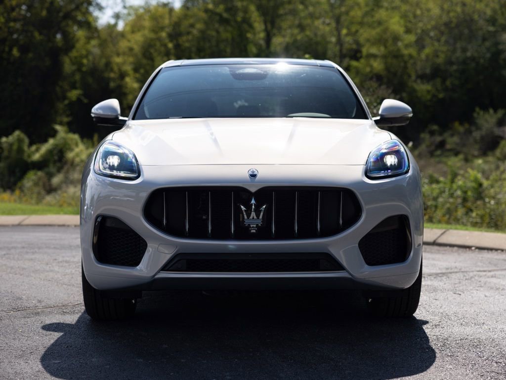 New 2025 Maserati Grecale GT image 12
