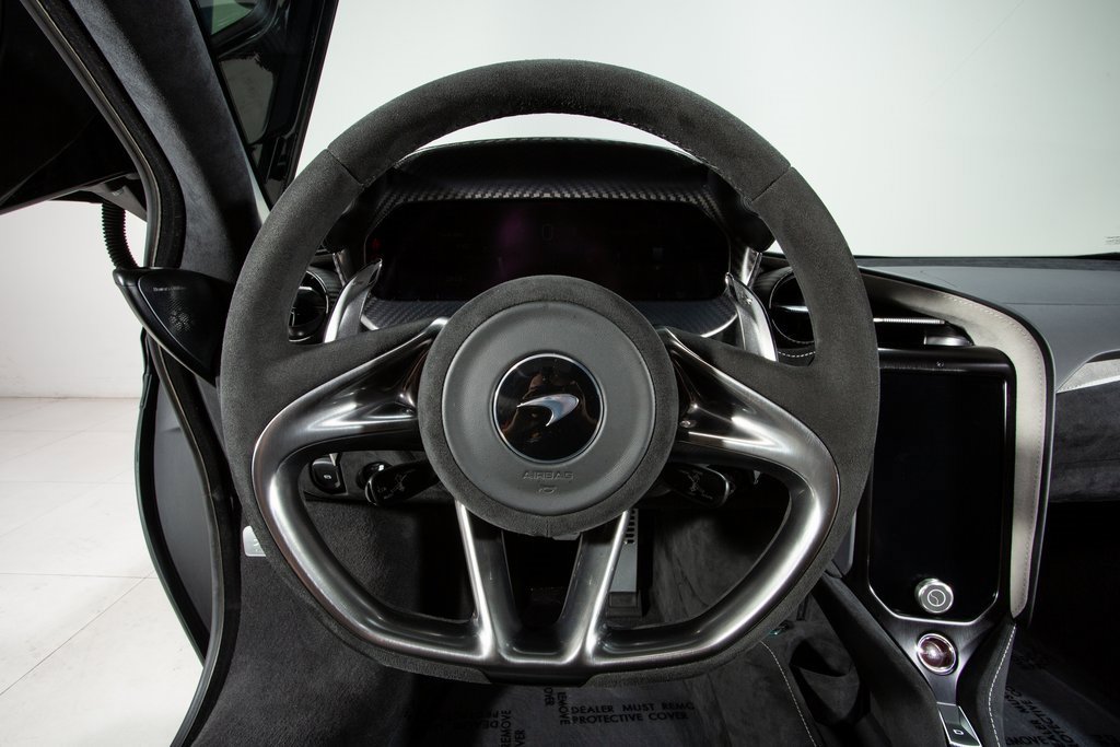 Used 2024 McLaren 750S image 11
