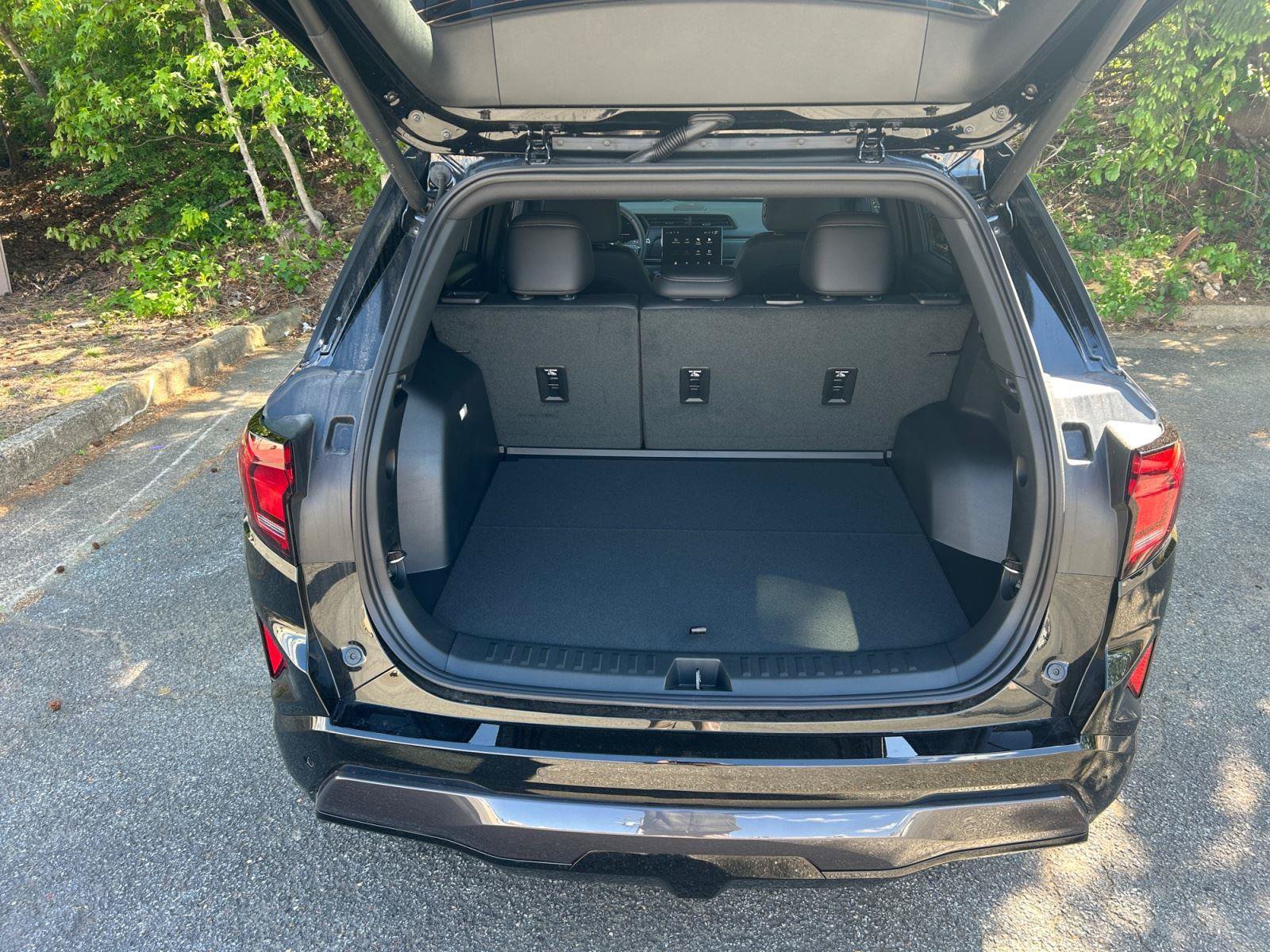 New 2026 GMC Terrain AT4 AWD/4WD image 17